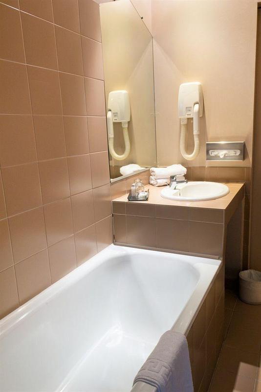 Amiraute Hotel